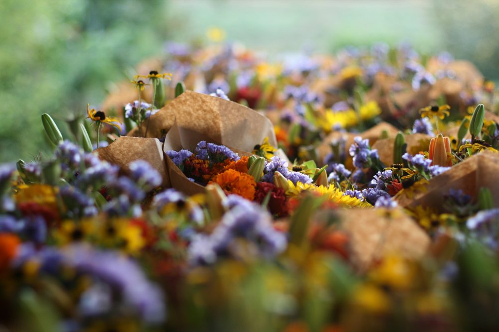 Making Market Bouquets - Floret Flowers