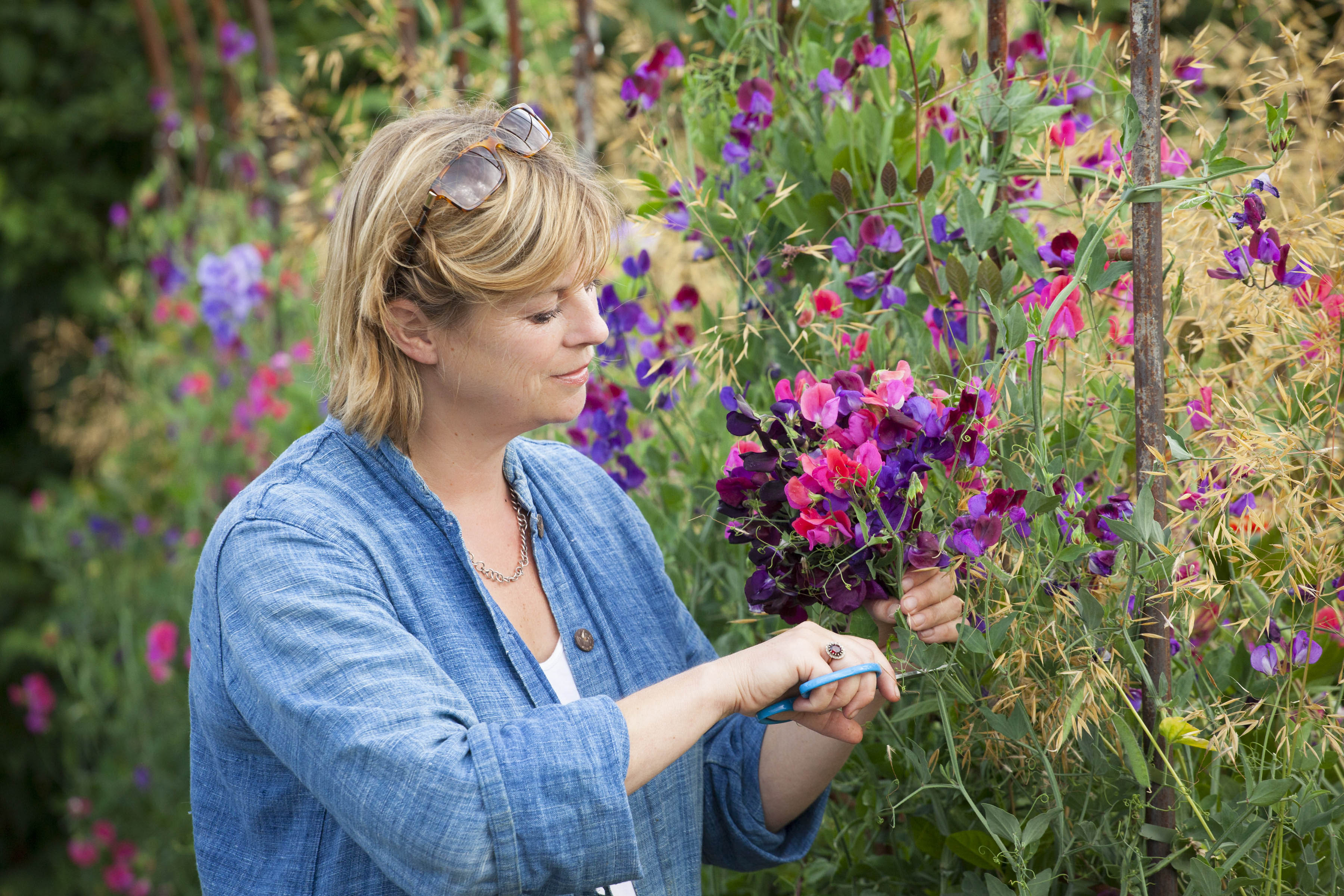 The {Farmer} & the Florist Interview: Sarah Raven - Floret Flowers