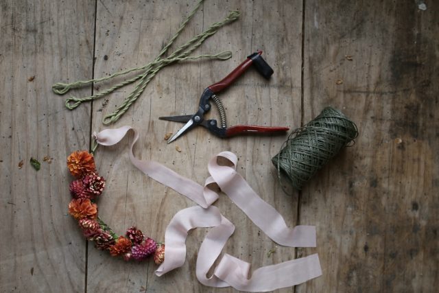 flower crown tools from field of roses on Floret Blog