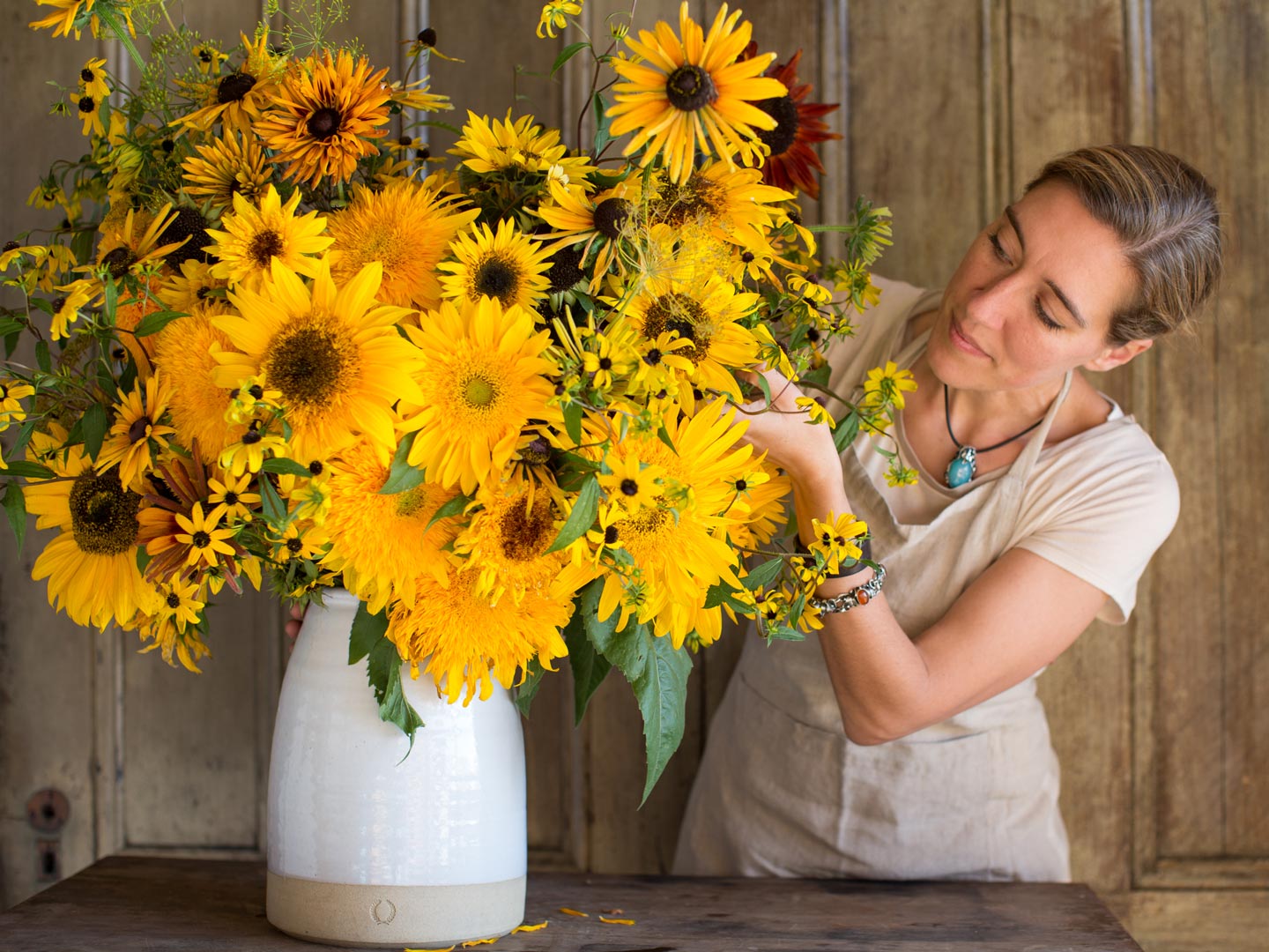 Erin Benzakein arranging sunflowers