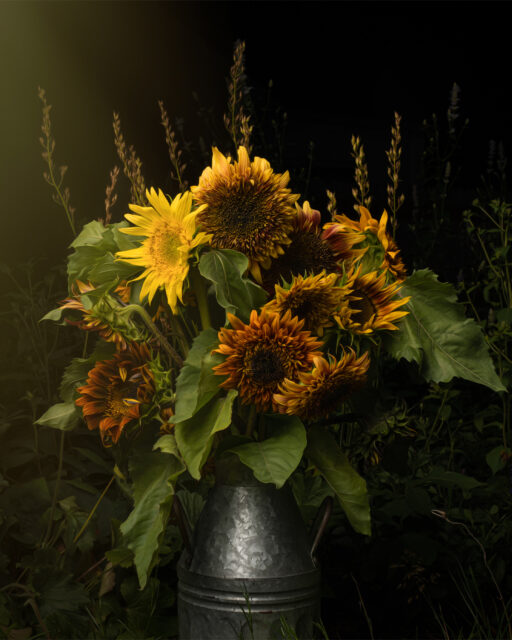 https://www.floretflowers.com/wp-content/uploads/2023/03/Floret-steve-kaufer-interview-sunflowers-24-512x640.jpg